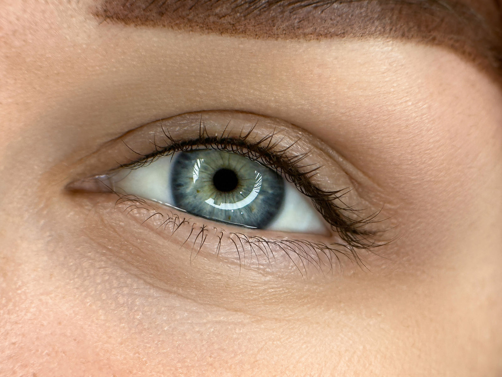Wimpernkranz-Verdichtung für vollere, intensivere Wimpern.